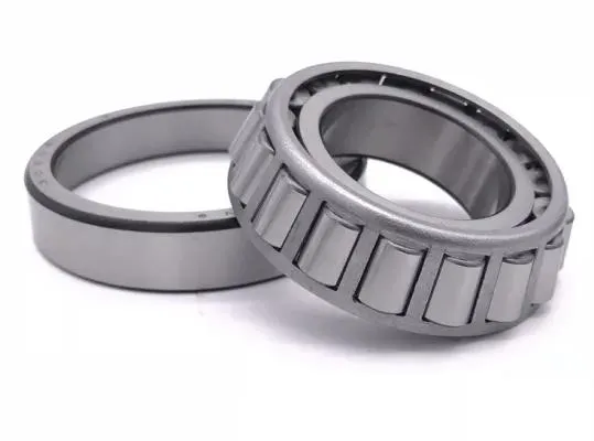 High Precision Tapered Roller Bearing 30206 30x62x16mm for Industrial Machinery